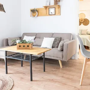 Nayber Gavia - Nuevo Y Céntrico En Apartamento